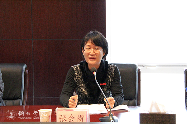 3《Beat365中文官方网站学报》编辑部主任张会幈作经验交流.jpg